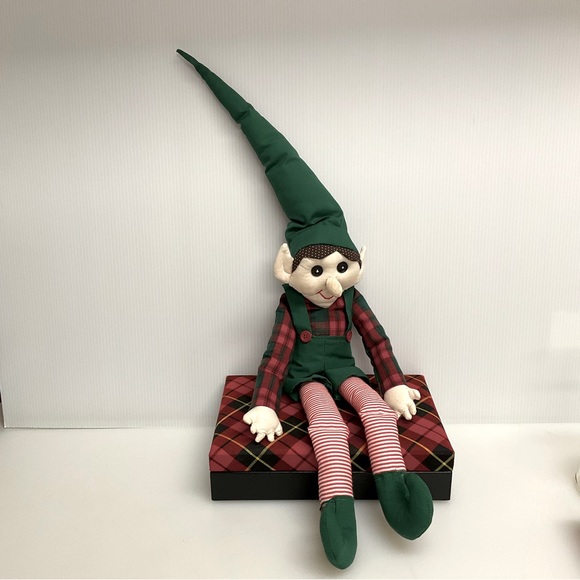 🔥 SALE 3/$20 HANDMADE VINTAGE Elf 26” Long Sewn and Glued Button Eyes Red - Picture 1 of 4
